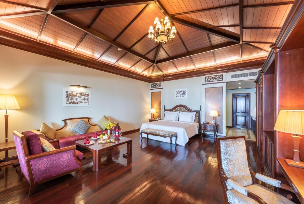 Vinpearl Luxury Nha Trang Hotel Exterior foto