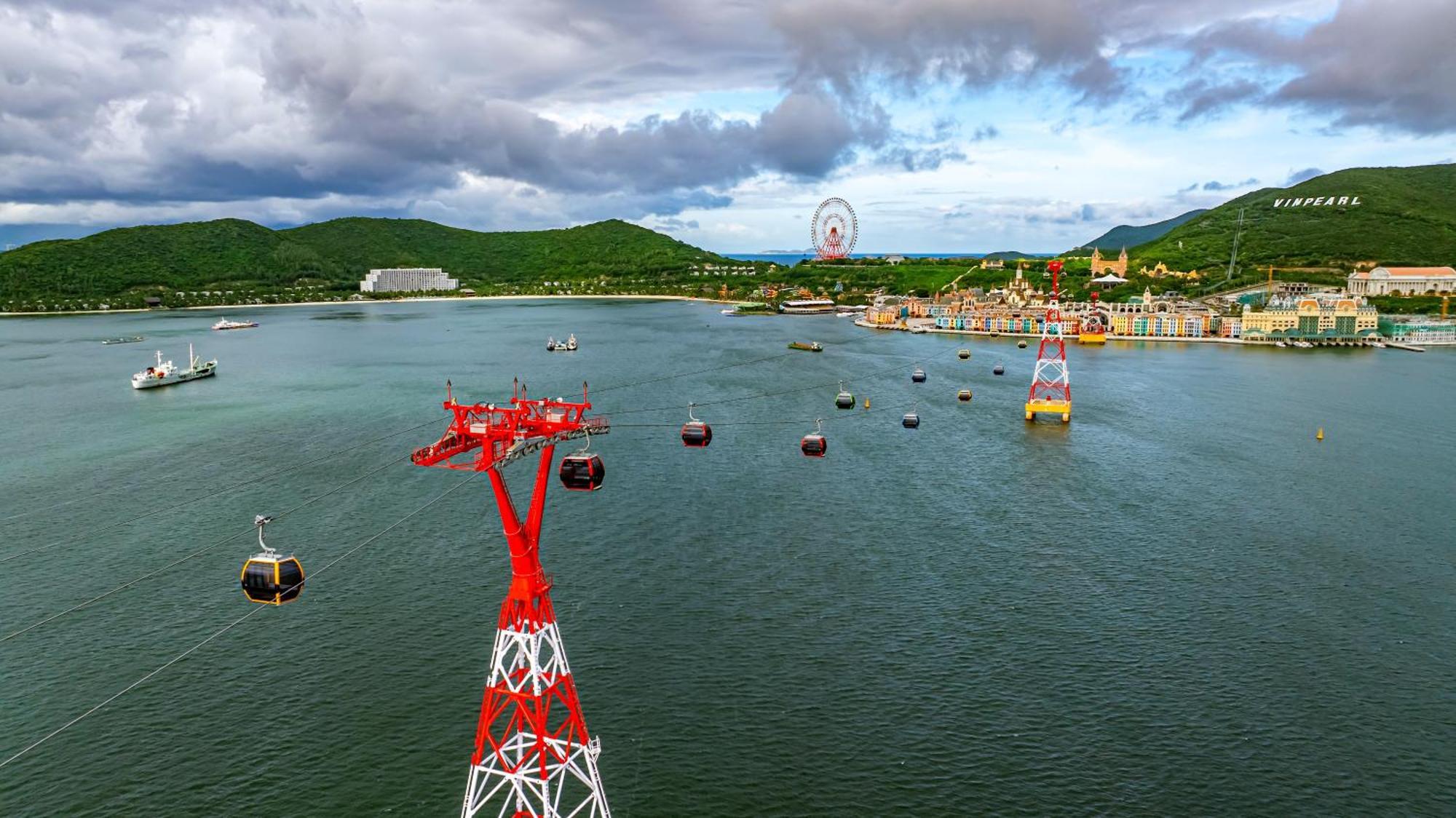 Vinpearl Luxury Nha Trang Hotel Exterior foto